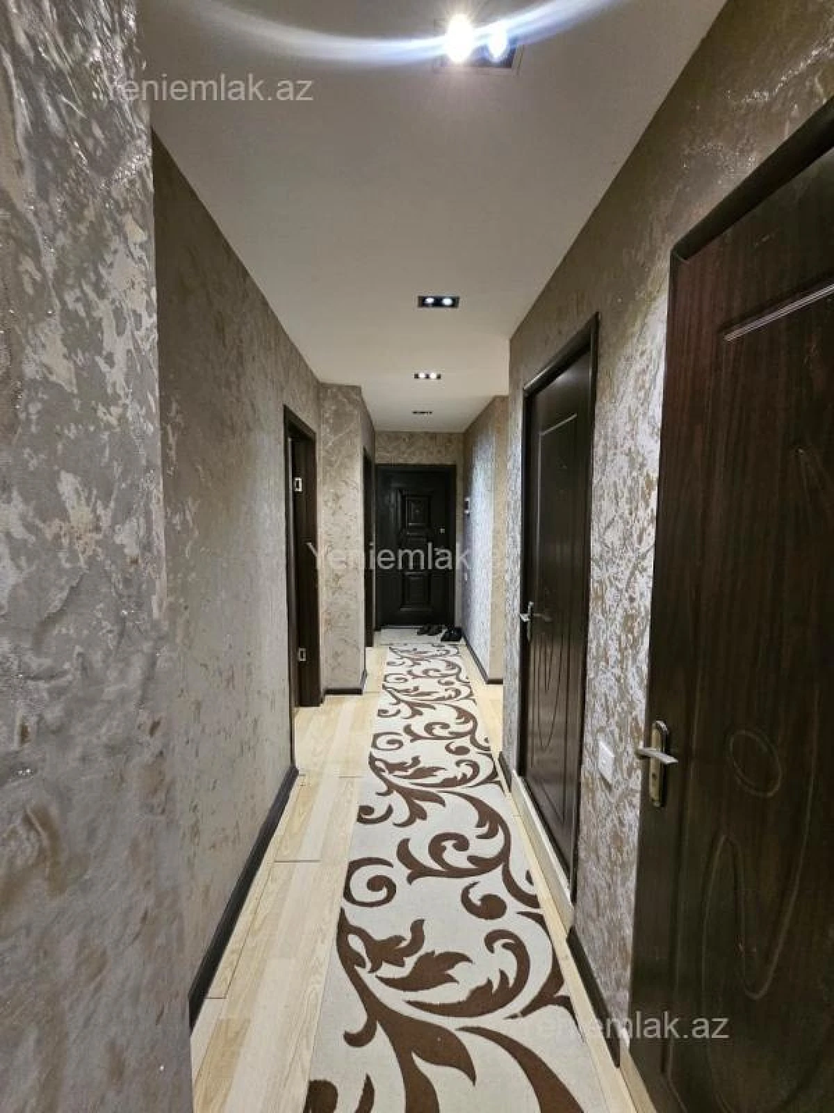 Satılır 3 otaqlı yeni tikili 90 m²