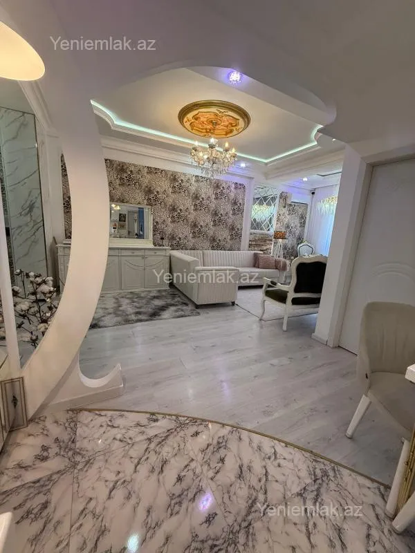 Satılır 3 otaqlı yeni tikili 90 m²