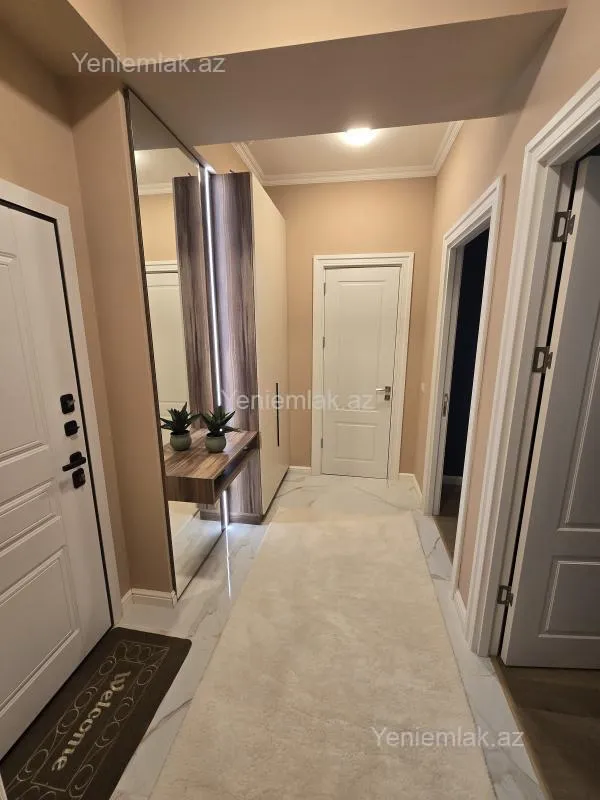 Satılır 3 otaqlı yeni tikili 85 m²