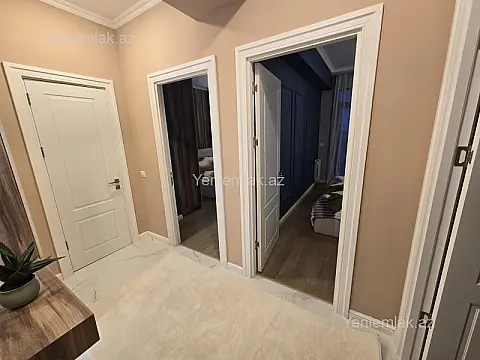 Satılır 3 otaqlı yeni tikili 85 m²