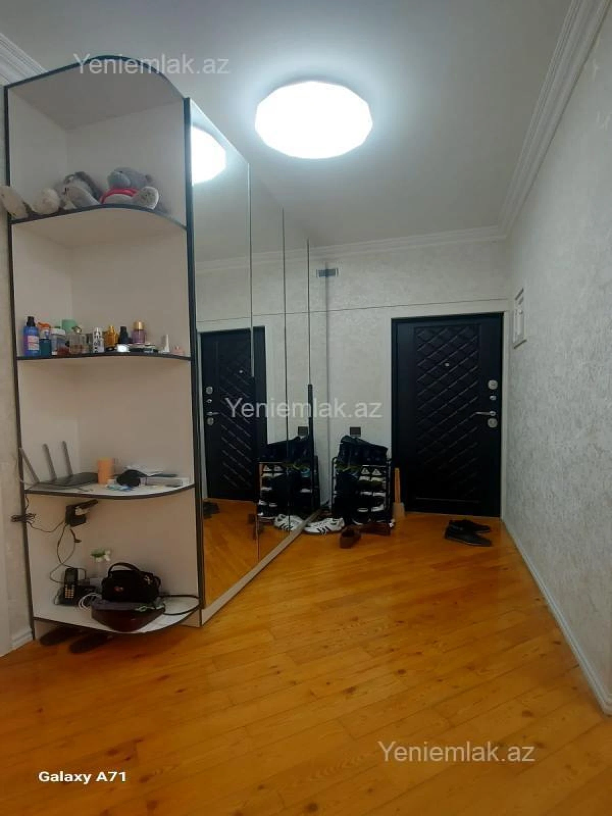 Satılır 3 otaqlı köhnə tikili 86 m²