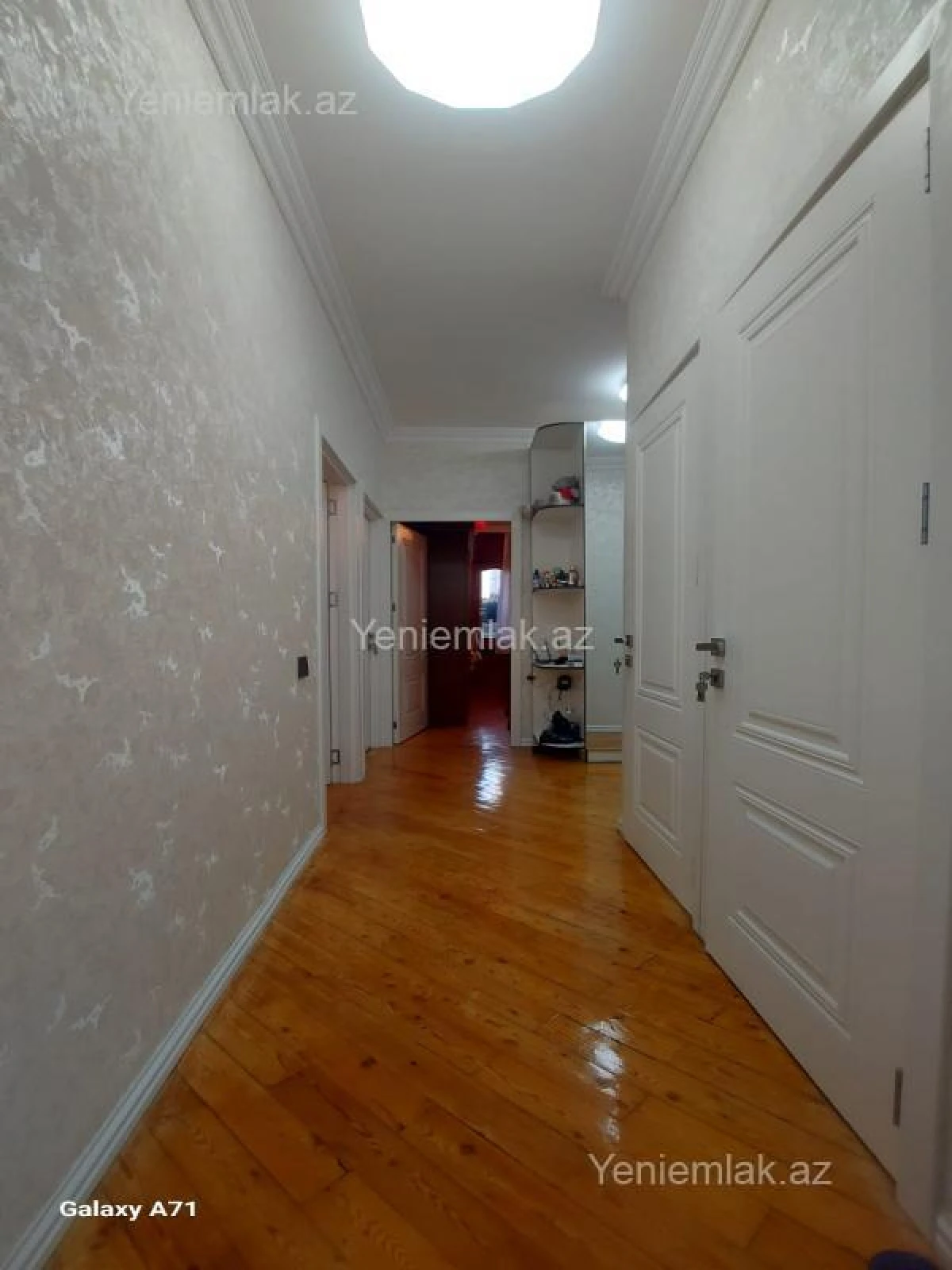 Satılır 3 otaqlı köhnə tikili 86 m²