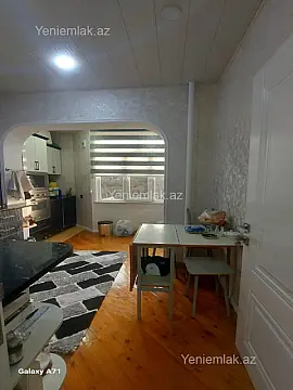 Satılır 3 otaqlı köhnə tikili 86 m²