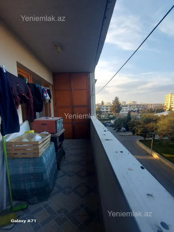 Satılır 3 otaqlı köhnə tikili 86 m²