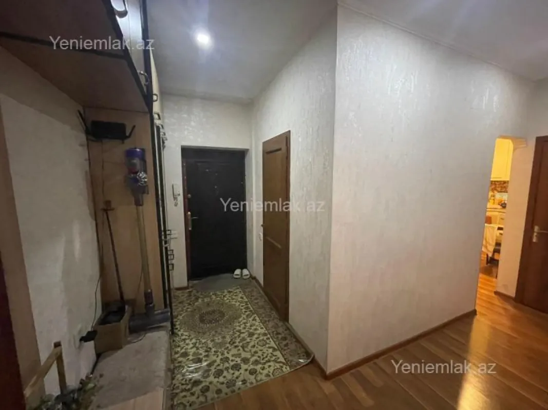 Satılır 2 otaqlı yeni tikili 86 m²