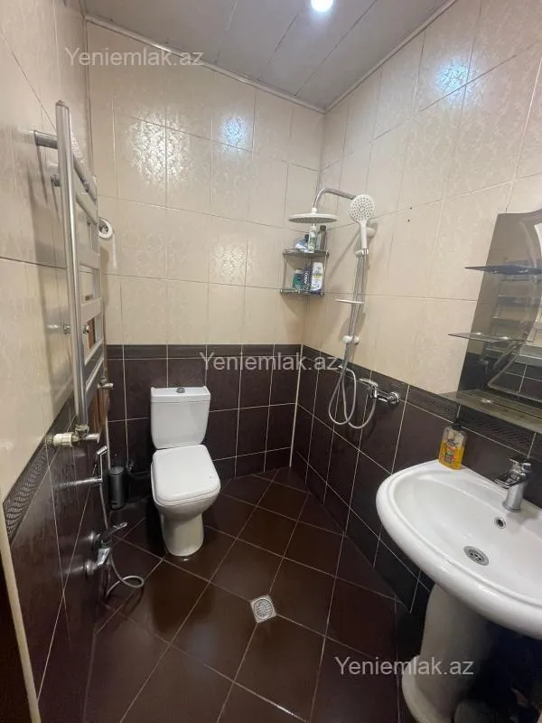 Satılır 2 otaqlı yeni tikili 86 m²