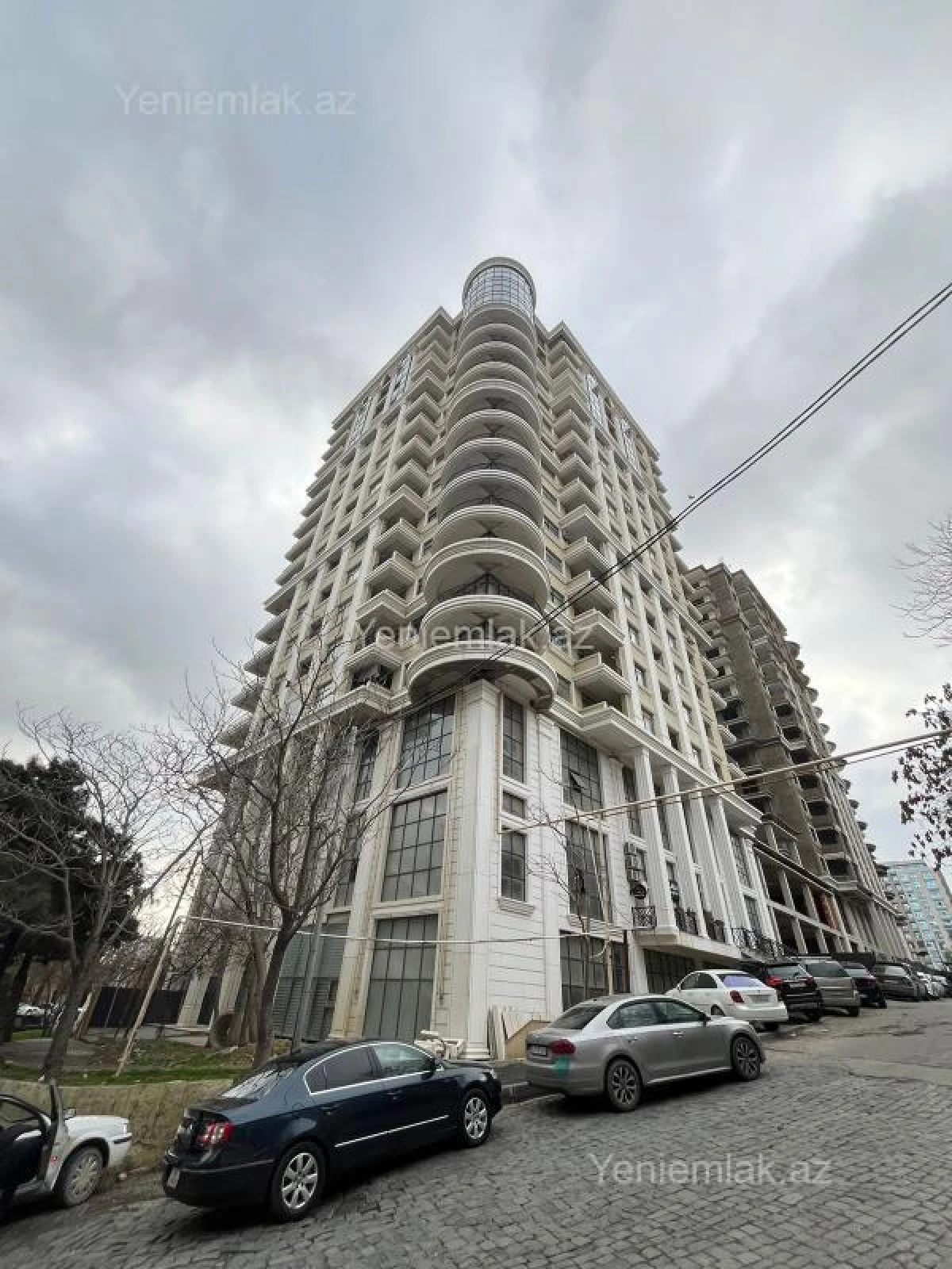 Satılır 3 otaqlı yeni tikili 144 m²