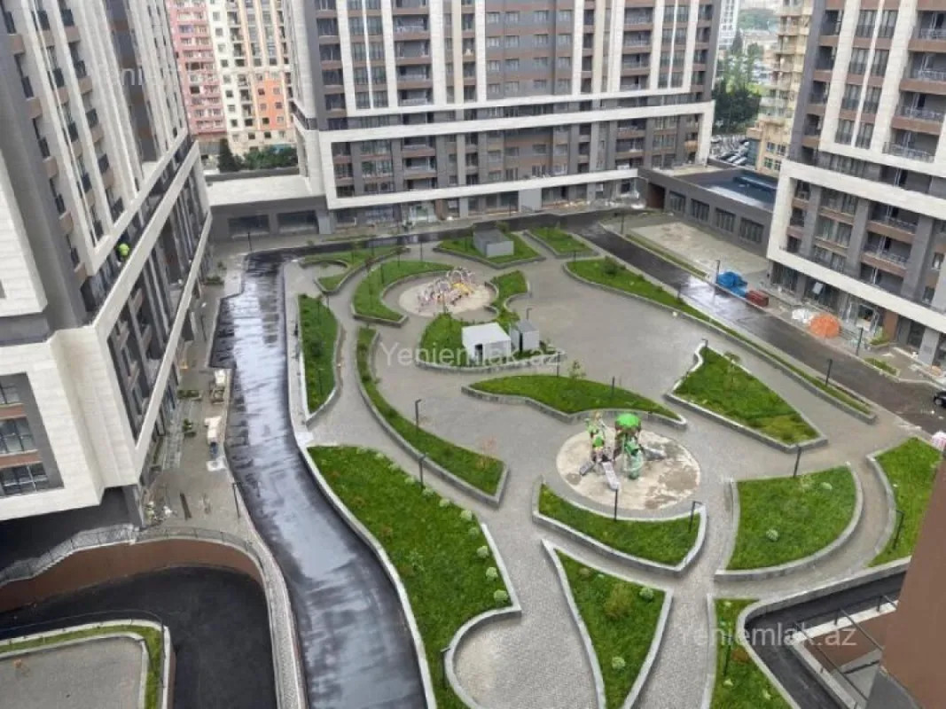 Satılır 3 otaqlı yeni tikili 92 m²