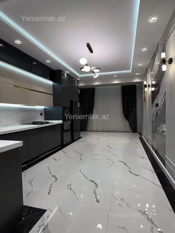 Satılır 3 otaqlı yeni tikili 138 m²