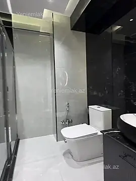 Satılır 3 otaqlı yeni tikili 138 m²