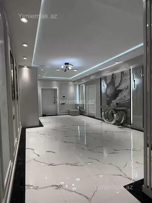 Satılır 3 otaqlı yeni tikili 137 m²