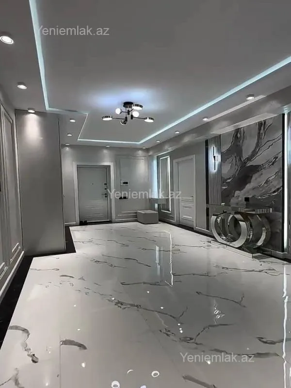 Satılır 3 otaqlı yeni tikili 137 m²