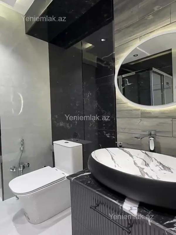 Satılır 3 otaqlı yeni tikili 137 m²