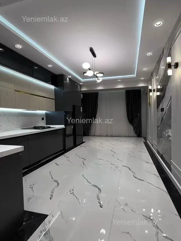 Satılır 3 otaqlı yeni tikili 137 m²