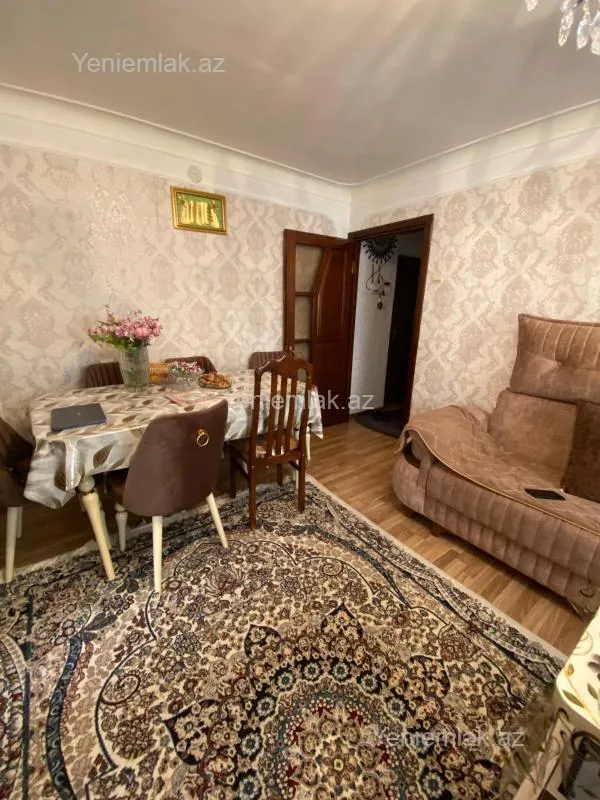 Satılır 2 otaqlı köhnə tikili 45 m²