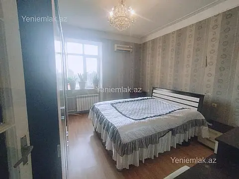 Satılır 2 otaqlı köhnə tikili 65 m²