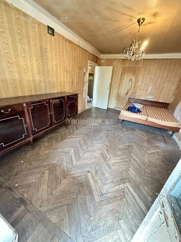 Satılır 3 otaqlı köhnə tikili 65 m²