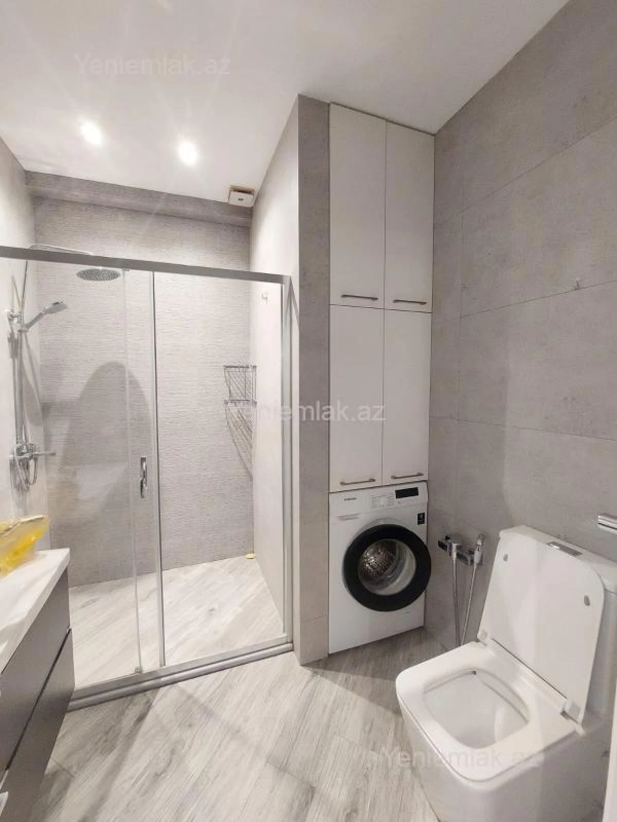 Satılır 3 otaqlı yeni tikili 100 m²