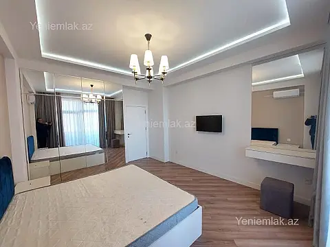 Satılır 3 otaqlı yeni tikili 100 m²
