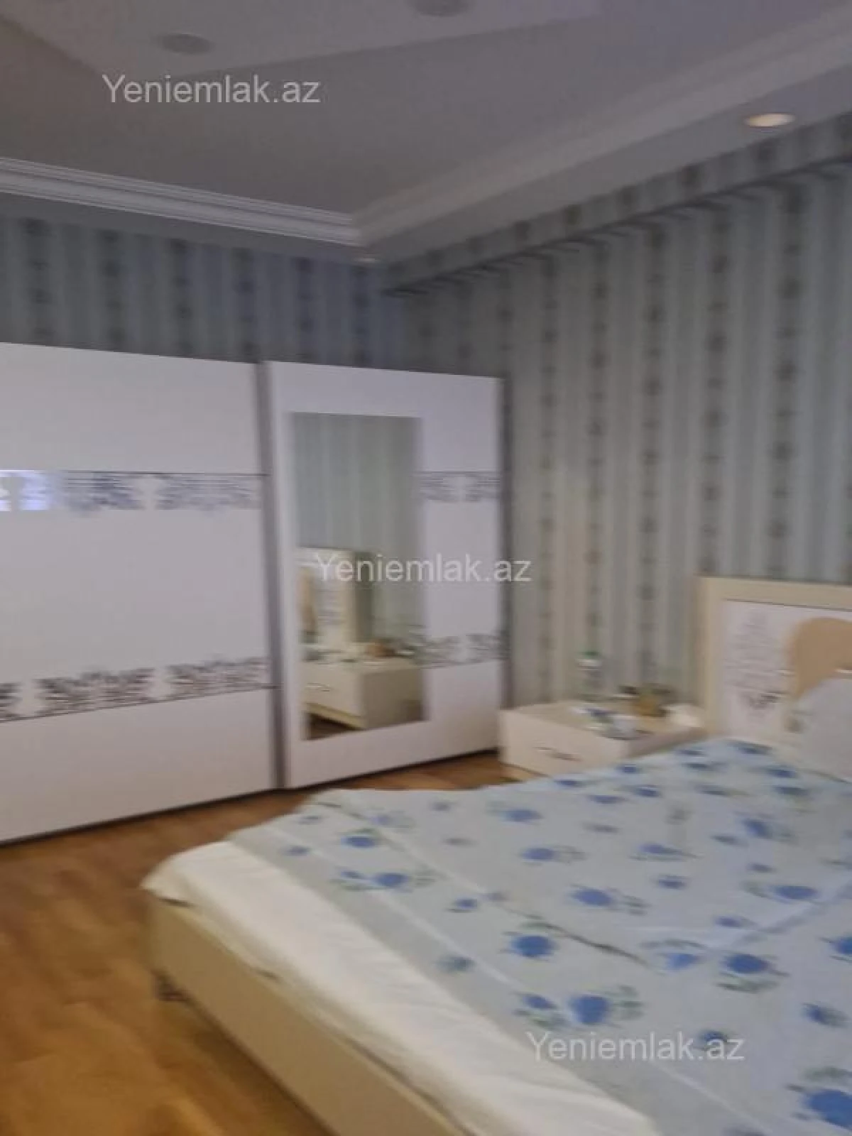 Satılır 3 otaqlı yeni tikili 110 m²