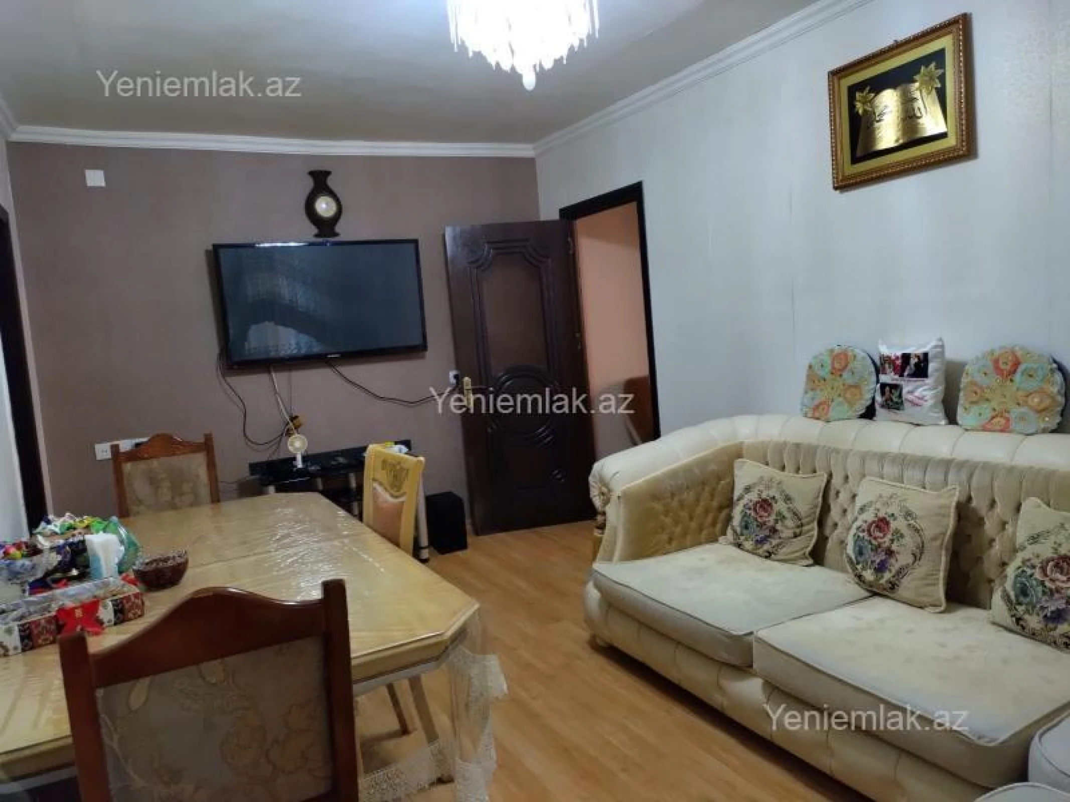 Satılır 3 otaqlı köhnə tikili 60 m²