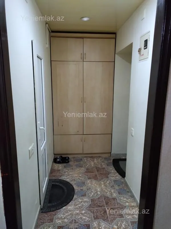 Satılır 3 otaqlı köhnə tikili 60 m²