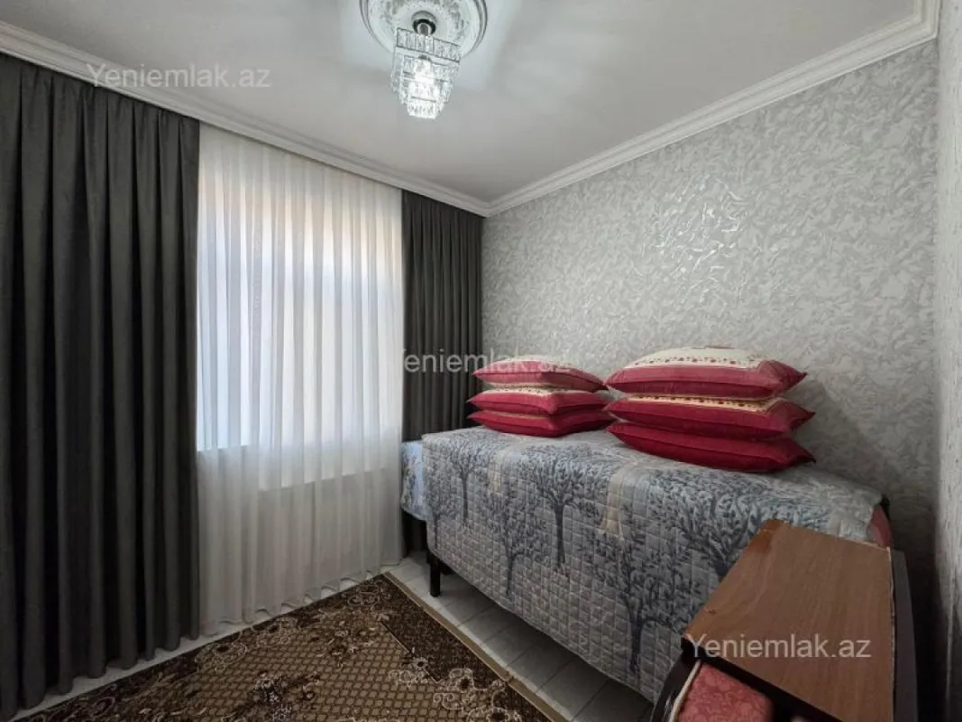 Satılır 4 otaqlı həyət evi 120 m²