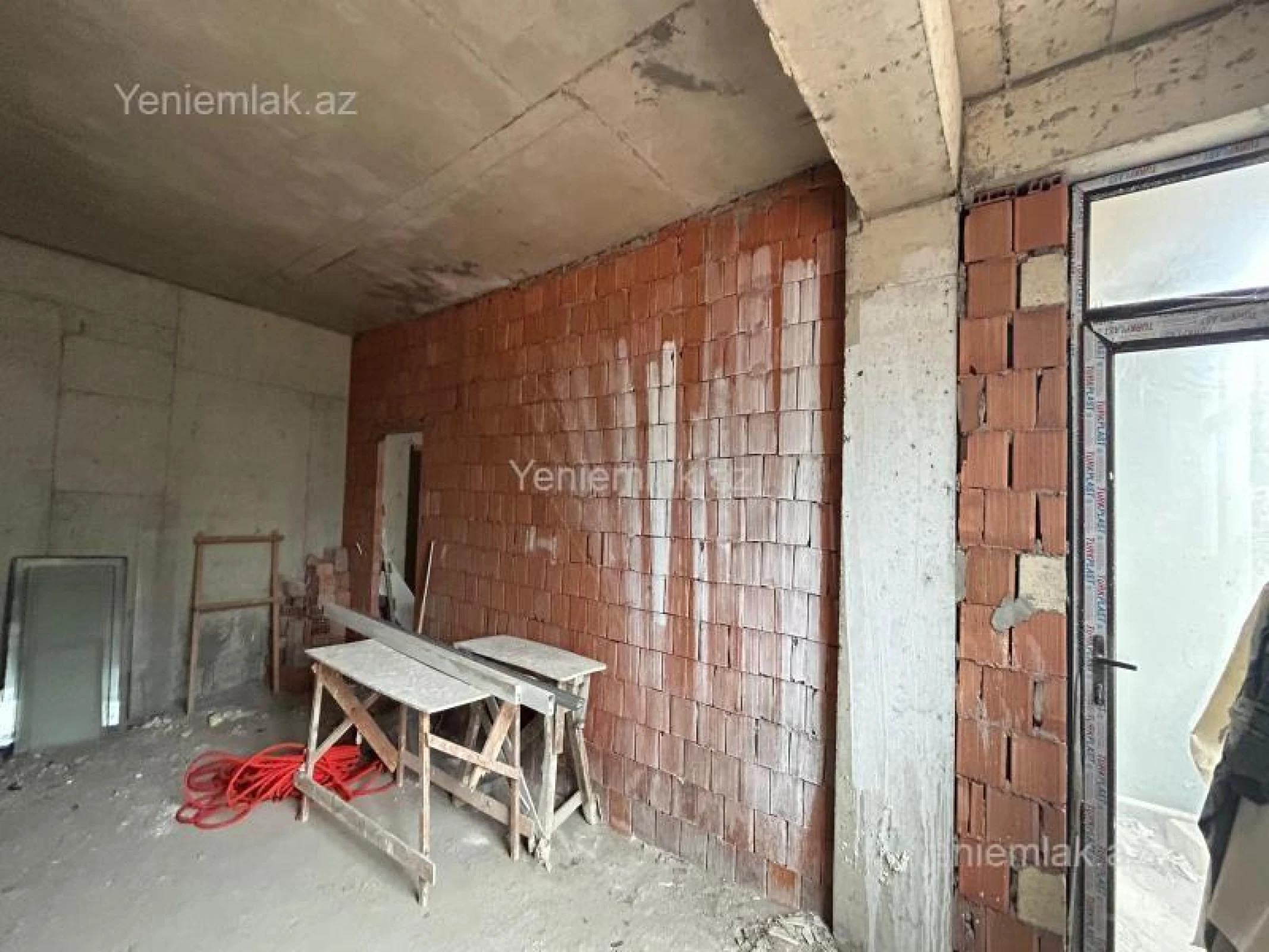 Satılır 2 otaqlı yeni tikili 65.2 m²