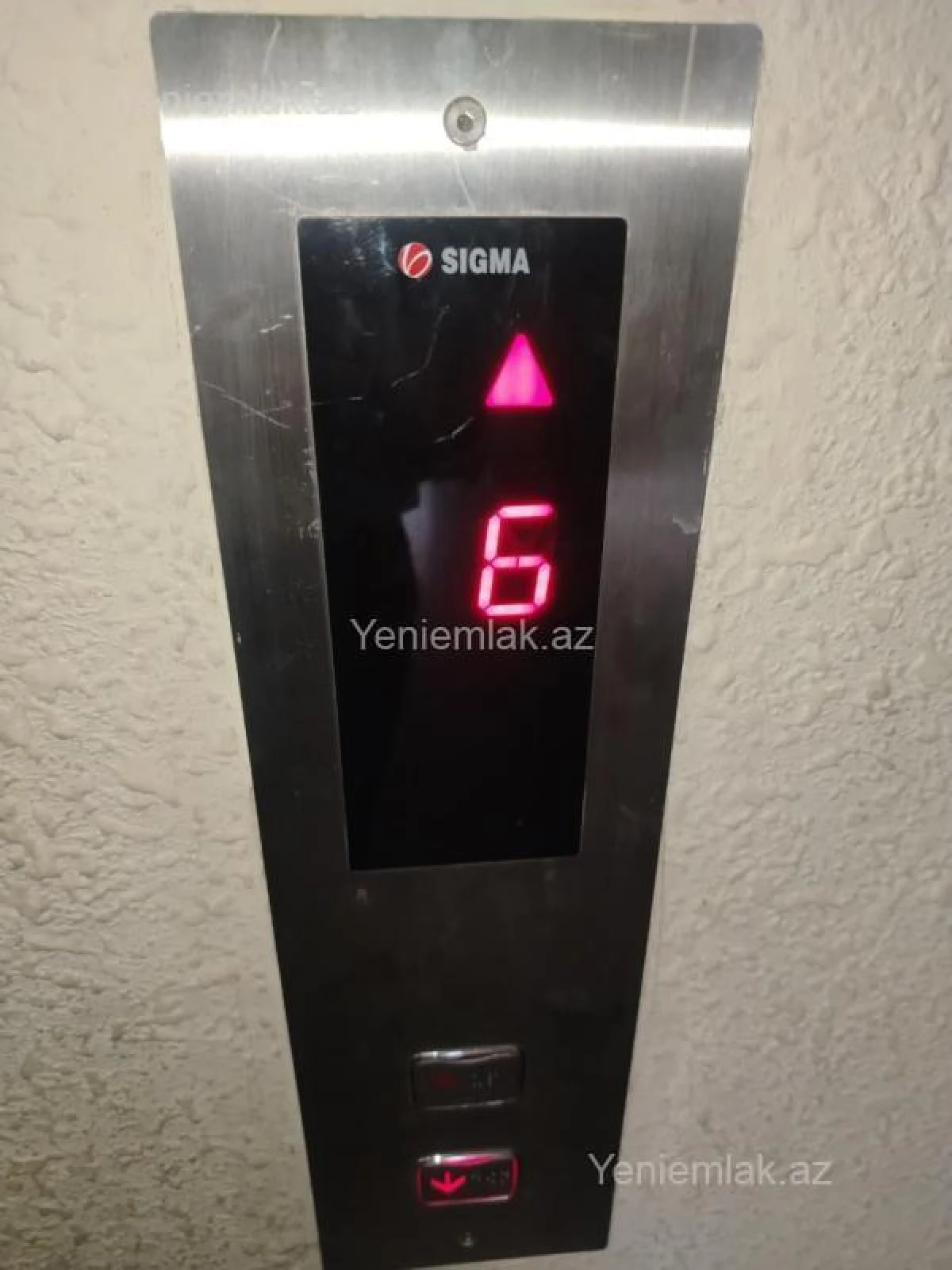 Satılır 2 otaqlı köhnə tikili 70 m²