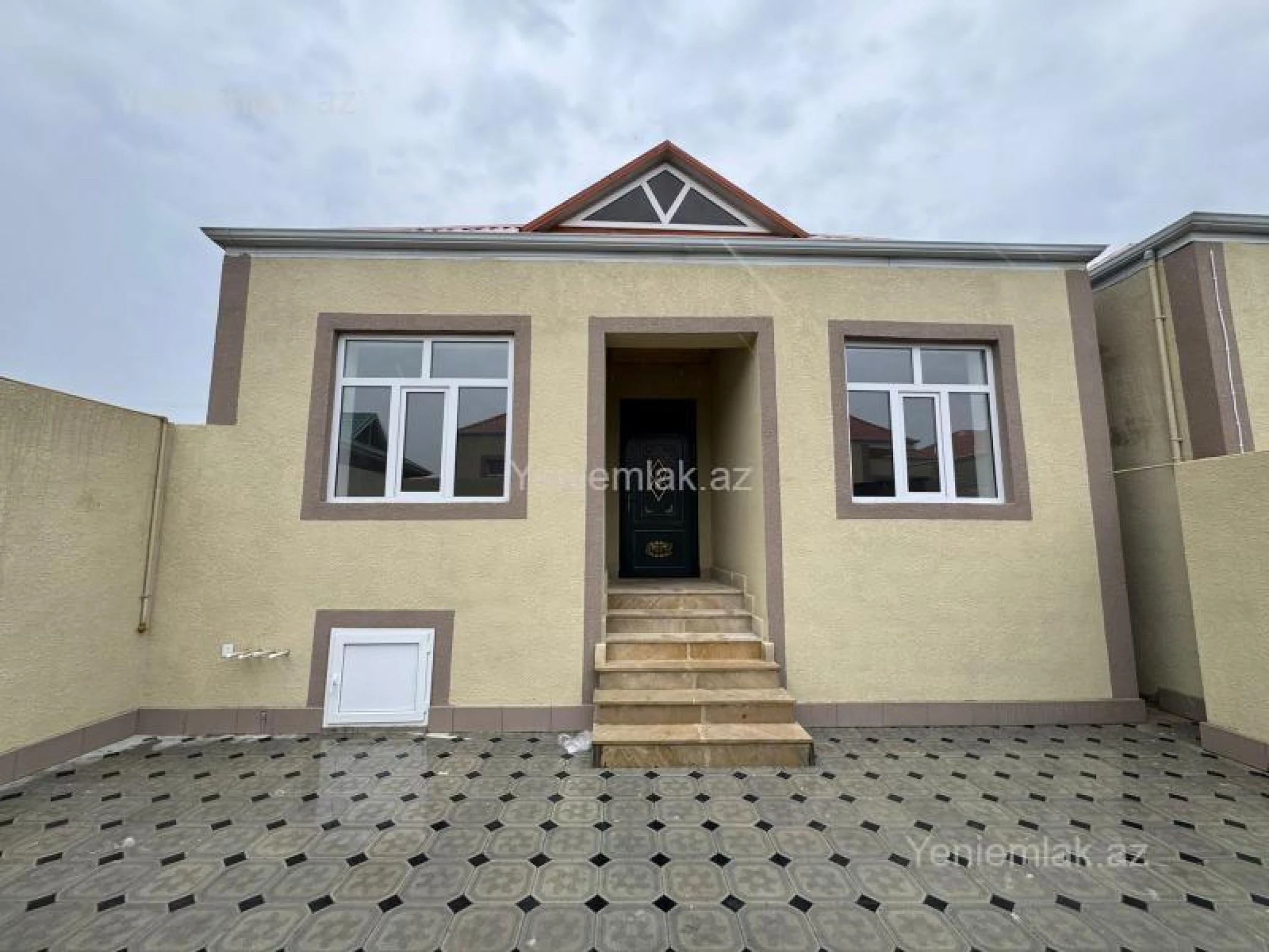 Satılır 3 otaqlı həyət evi 90 m²