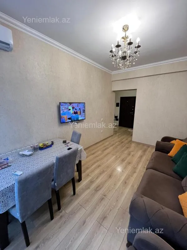 Satılır 2 otaqlı yeni tikili 52 m²