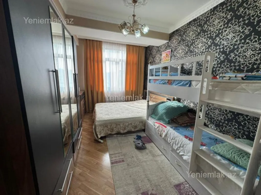Satılır 2 otaqlı yeni tikili 65 m²