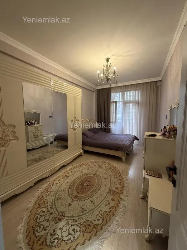 Satılır 3 otaqlı yeni tikili 92 m²