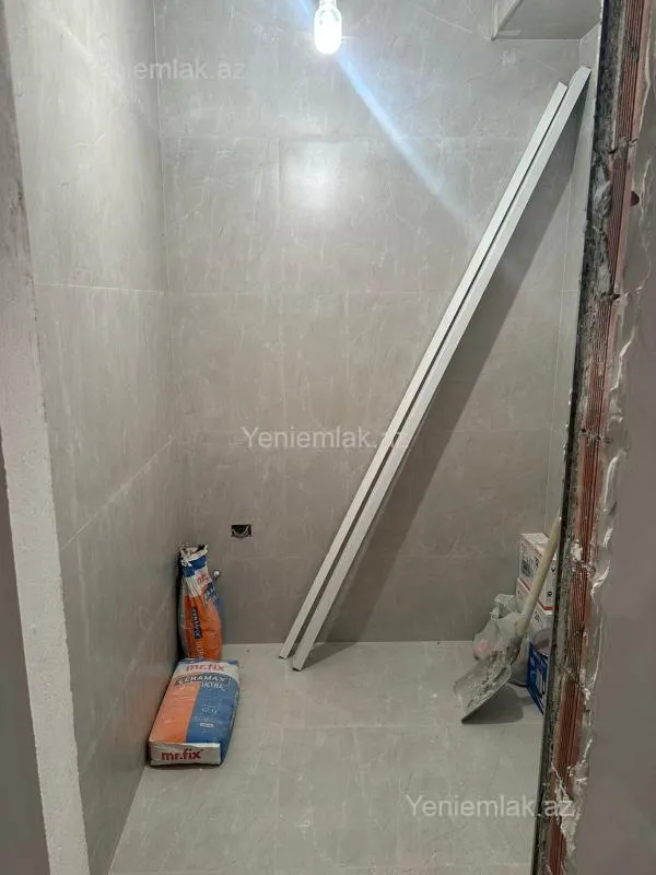 Satılır 2 otaqlı yeni tikili 75.5 m²