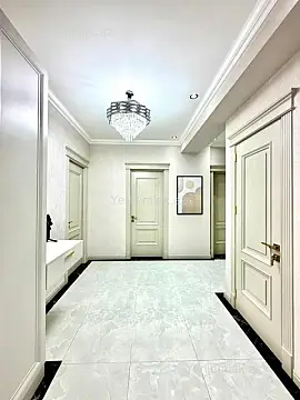 Satılır 3 otaqlı yeni tikili 138 m²