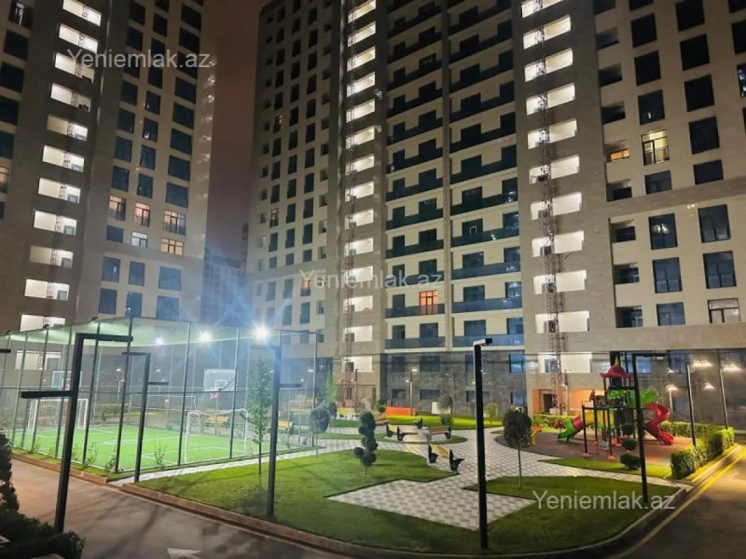 Satılır 3 otaqlı yeni tikili 125 m²