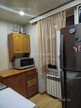 Satılır 3 otaqlı köhnə tikili 65 m²