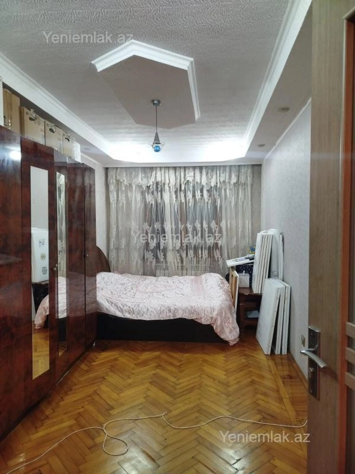 Satılır 3 otaqlı köhnə tikili 65 m²