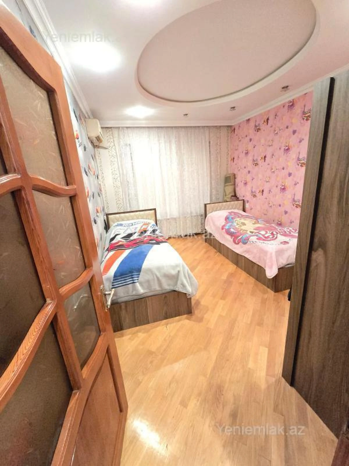 Satılır 3 otaqlı köhnə tikili 90 m²