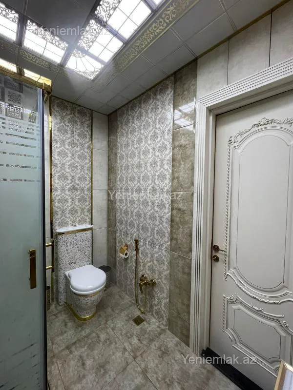 Satılır 3 otaqlı yeni tikili 136 m²