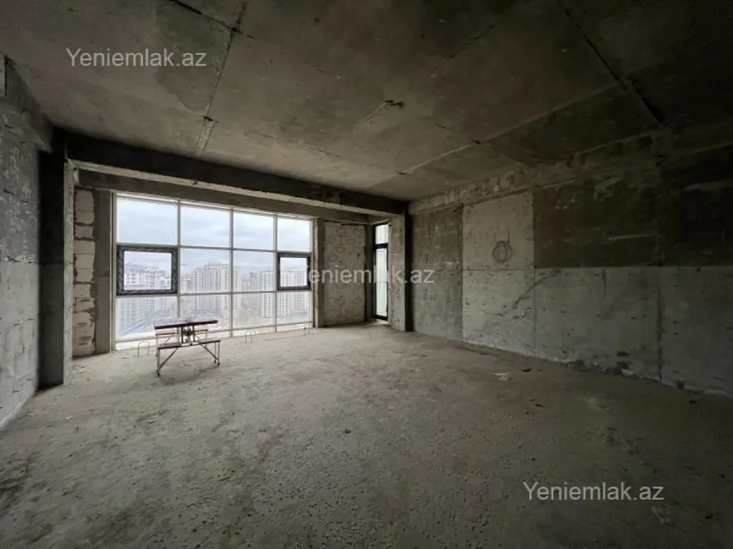 Satılır 3 otaqlı yeni tikili 140 m²