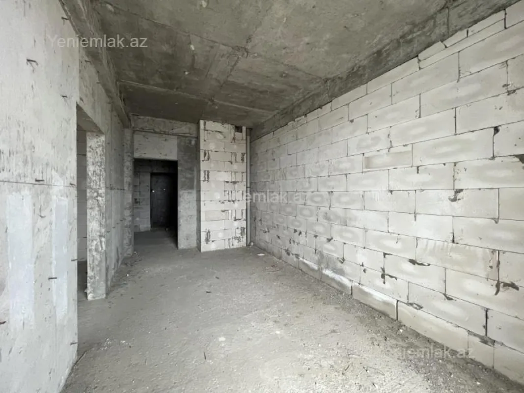 Satılır 3 otaqlı yeni tikili 140 m²