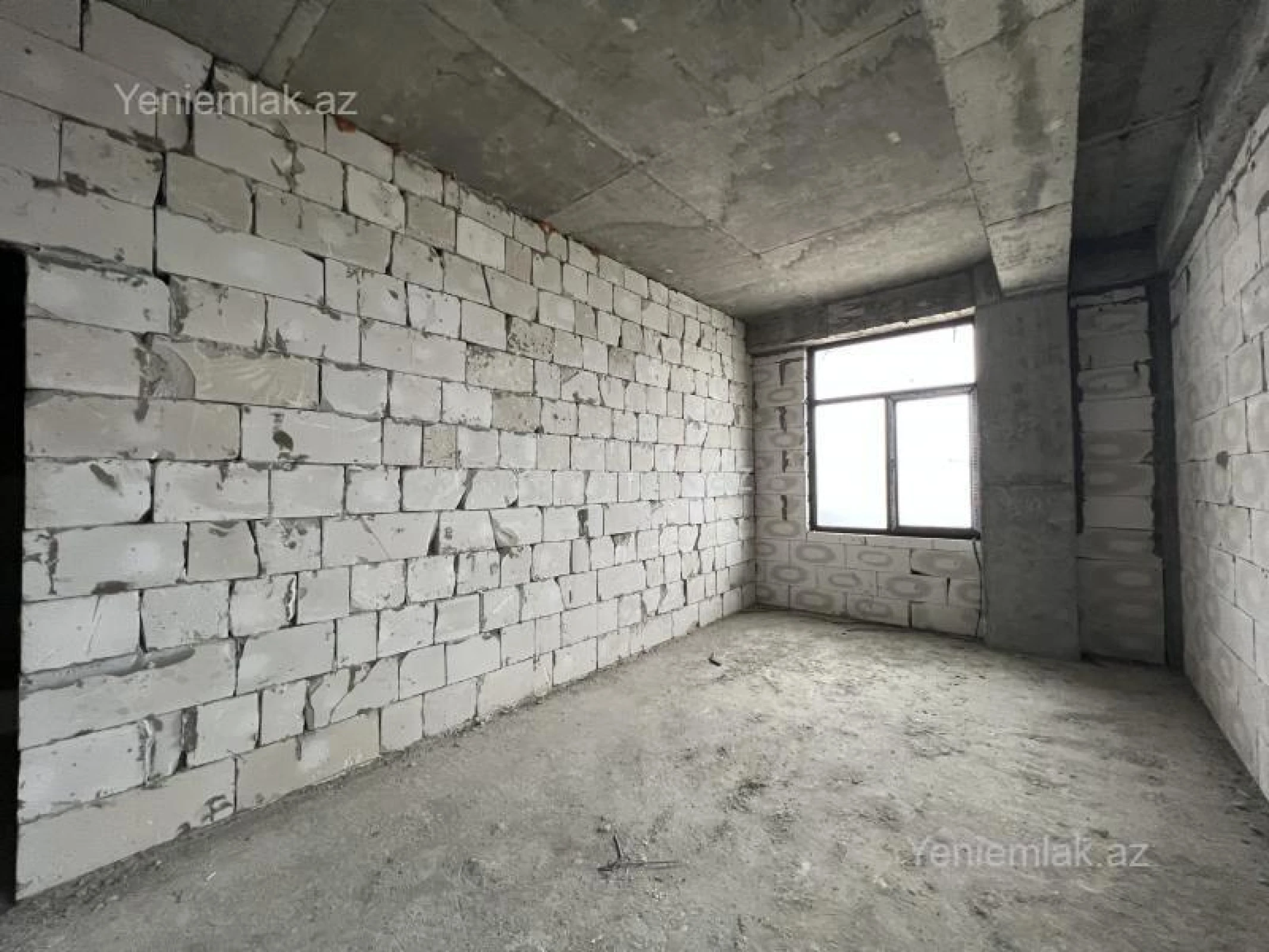 Satılır 3 otaqlı yeni tikili 140 m²