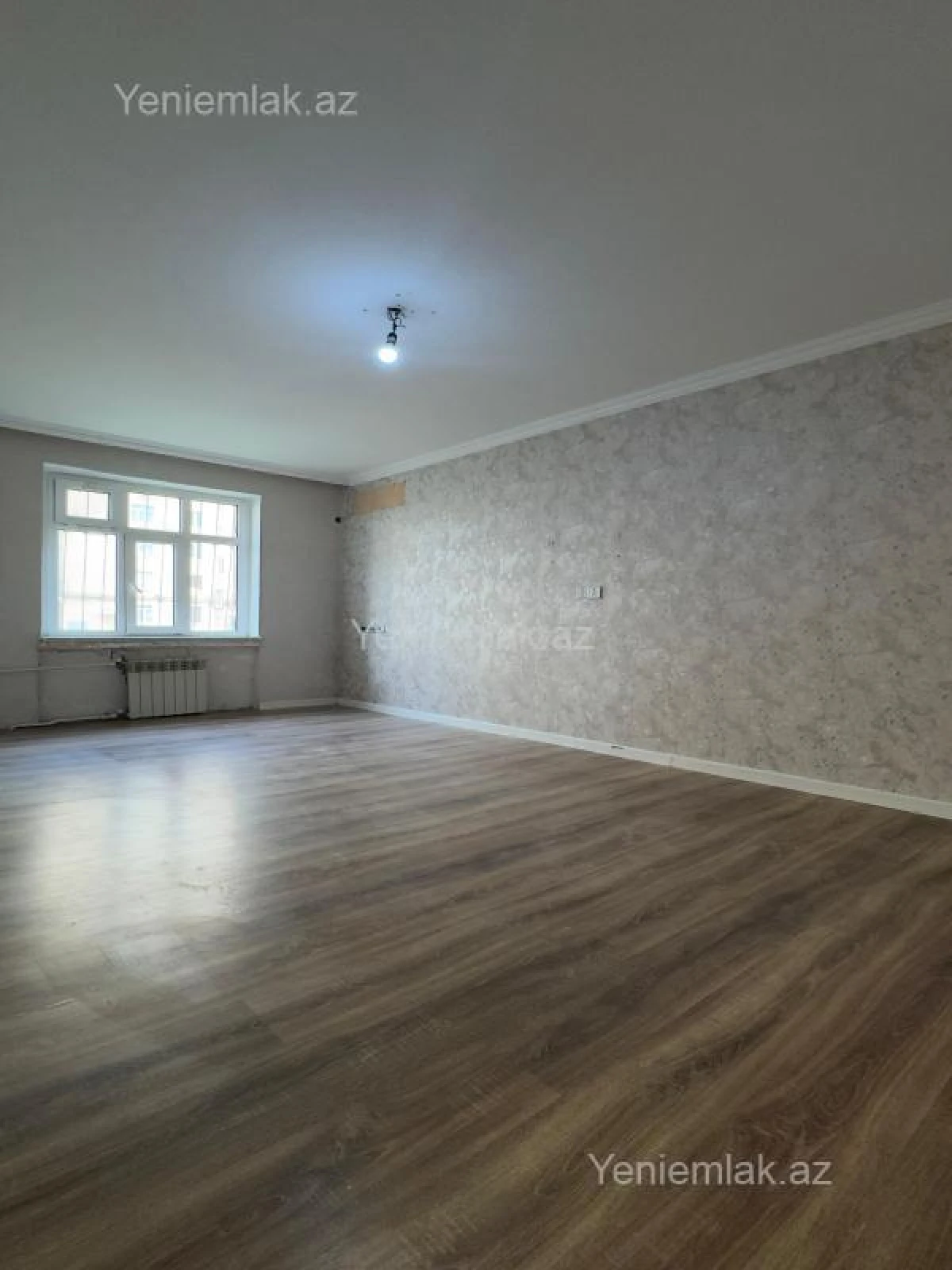Satılır 2 otaqlı köhnə tikili 47 m²