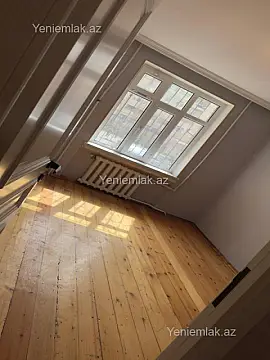Satılır 2 otaqlı köhnə tikili 47 m² — Bakı, Suraxanı 2 otaq 47.00 m²