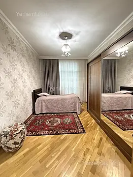 Satılır 3 otaqlı yeni tikili 120 m²