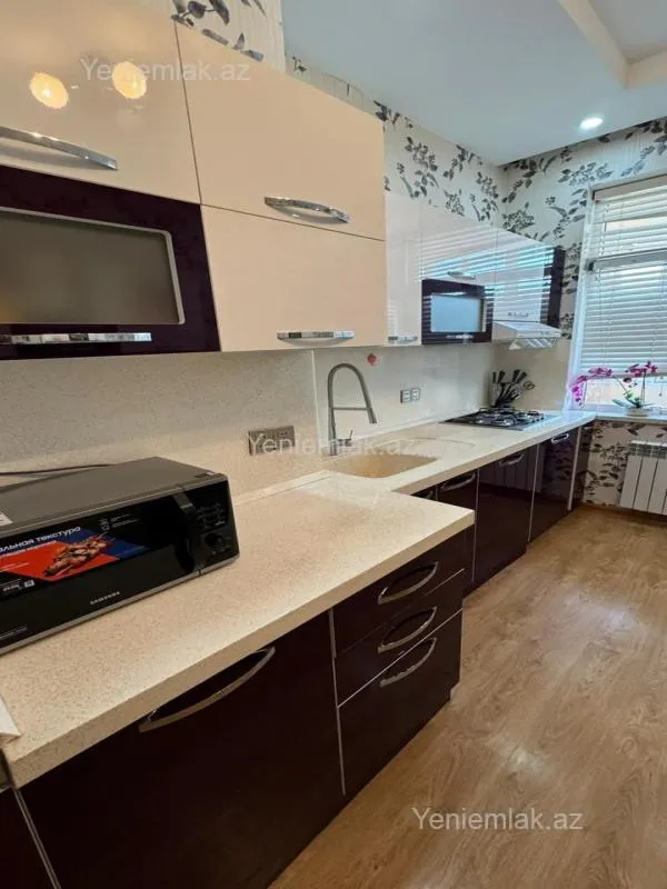 Satılır 3 otaqlı yeni tikili 114 m²