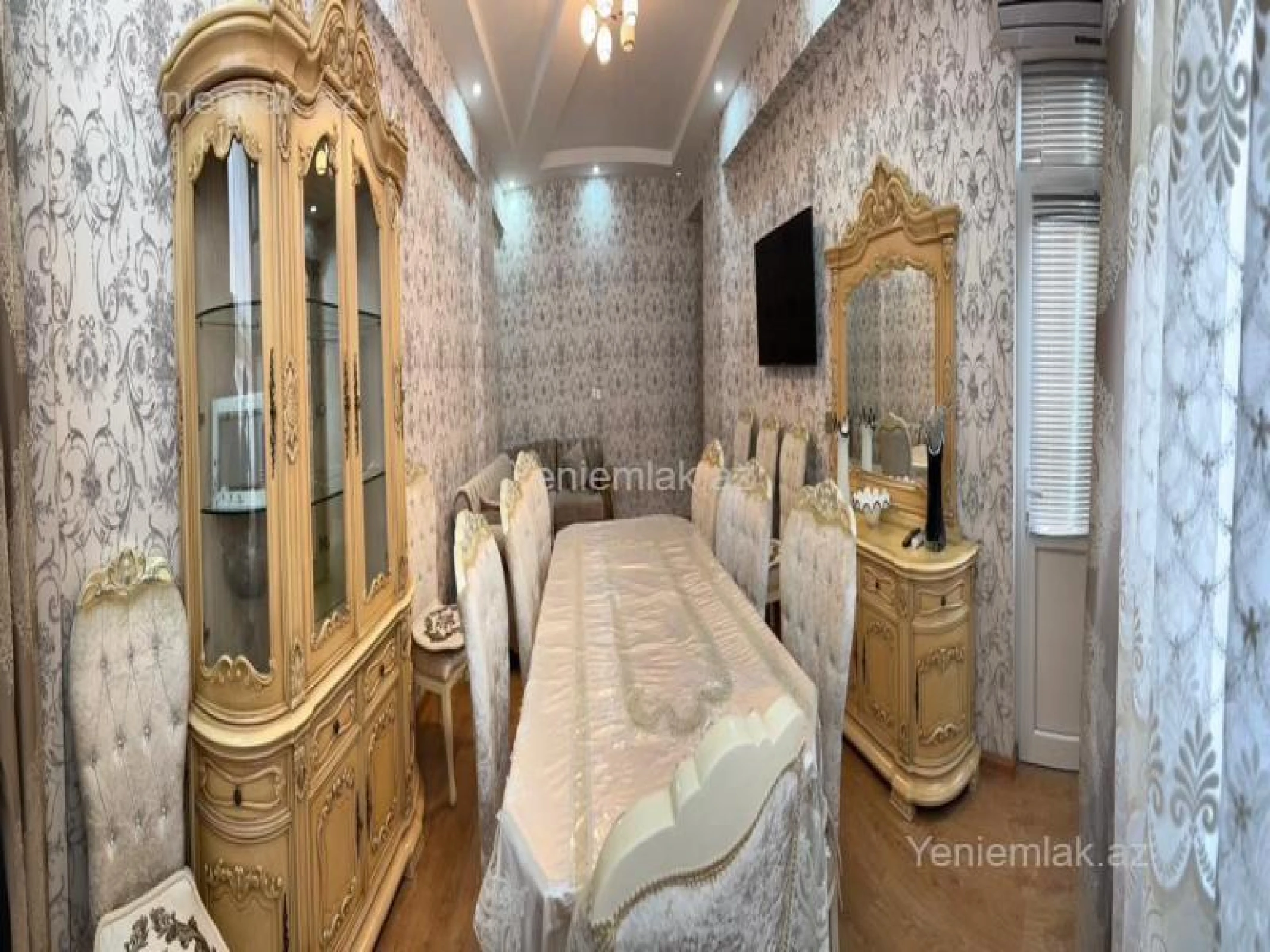 Satılır 3 otaqlı yeni tikili 114 m²