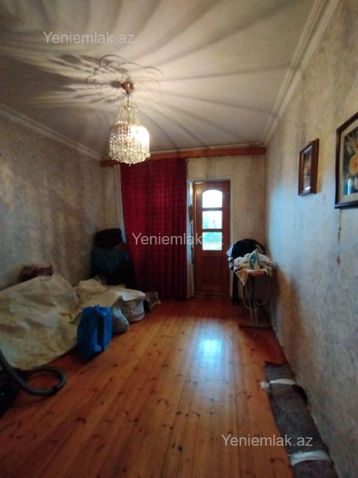 Satılır 5 otaqlı köhnə tikili 125 m²