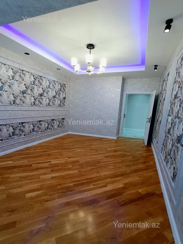 Satılır 2 otaqlı yeni tikili 82 m²